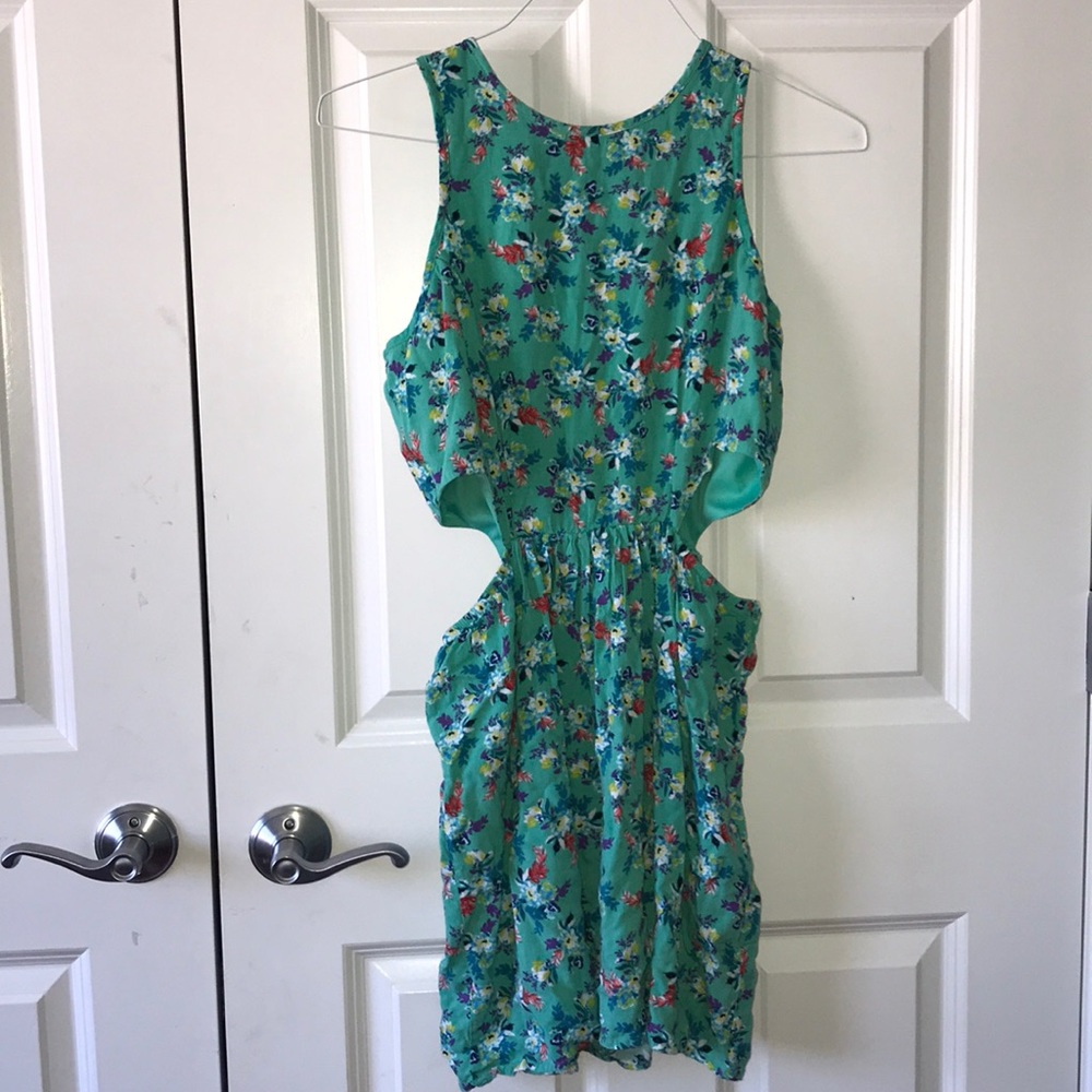 Floral dress with cutouts